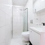 דירה Renovated Modern Flat In Istiklal Avenue *