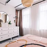 Renovated Modern Flat In Istiklal Avenue *