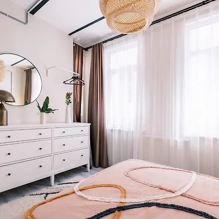 Renovated Modern Flat In Istiklal Avenue *