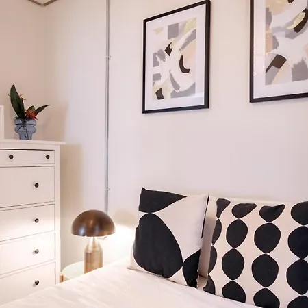 Renovated Modern Flat In Istiklal Avenue Apartmán